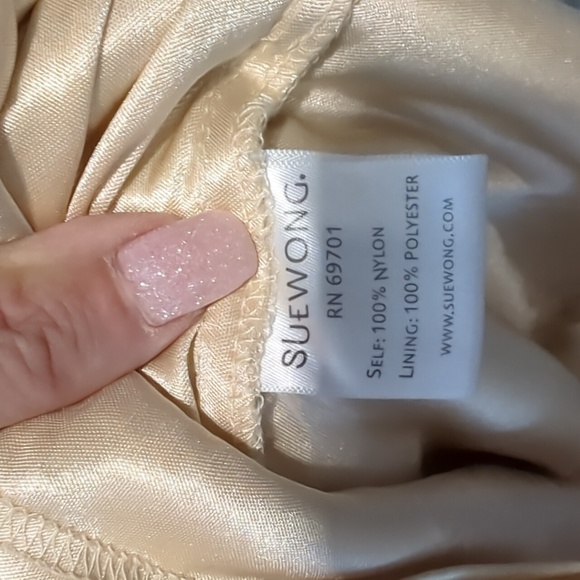 SUE WONG EMBROIDERED AND LACE COCKTAIL DRESS - Picture 12 of 15